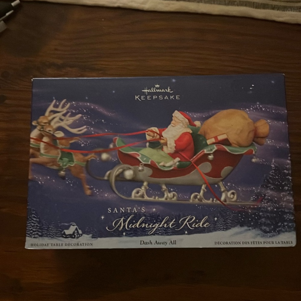 Hallmark keepsake Santa’s midnight ride